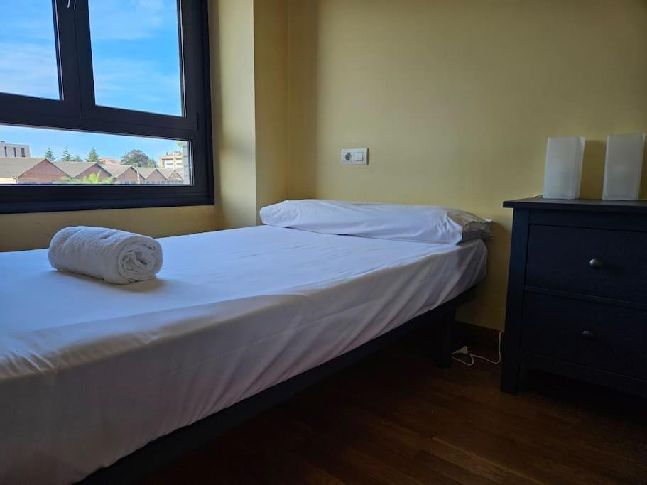 1A106 Amplio Y Comodo Apartamento Gijon Bagian luar foto