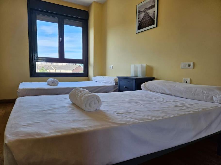 1A106 Amplio Y Comodo Apartamento Gijon Bagian luar foto