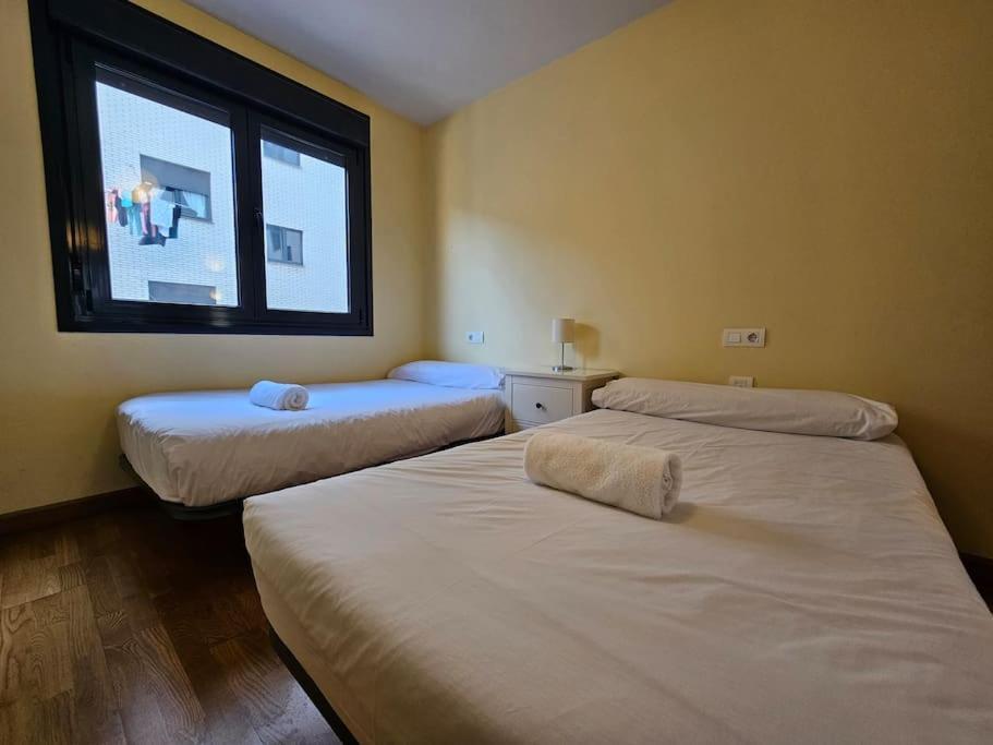 1A106 Amplio Y Comodo Apartamento Gijon Bagian luar foto