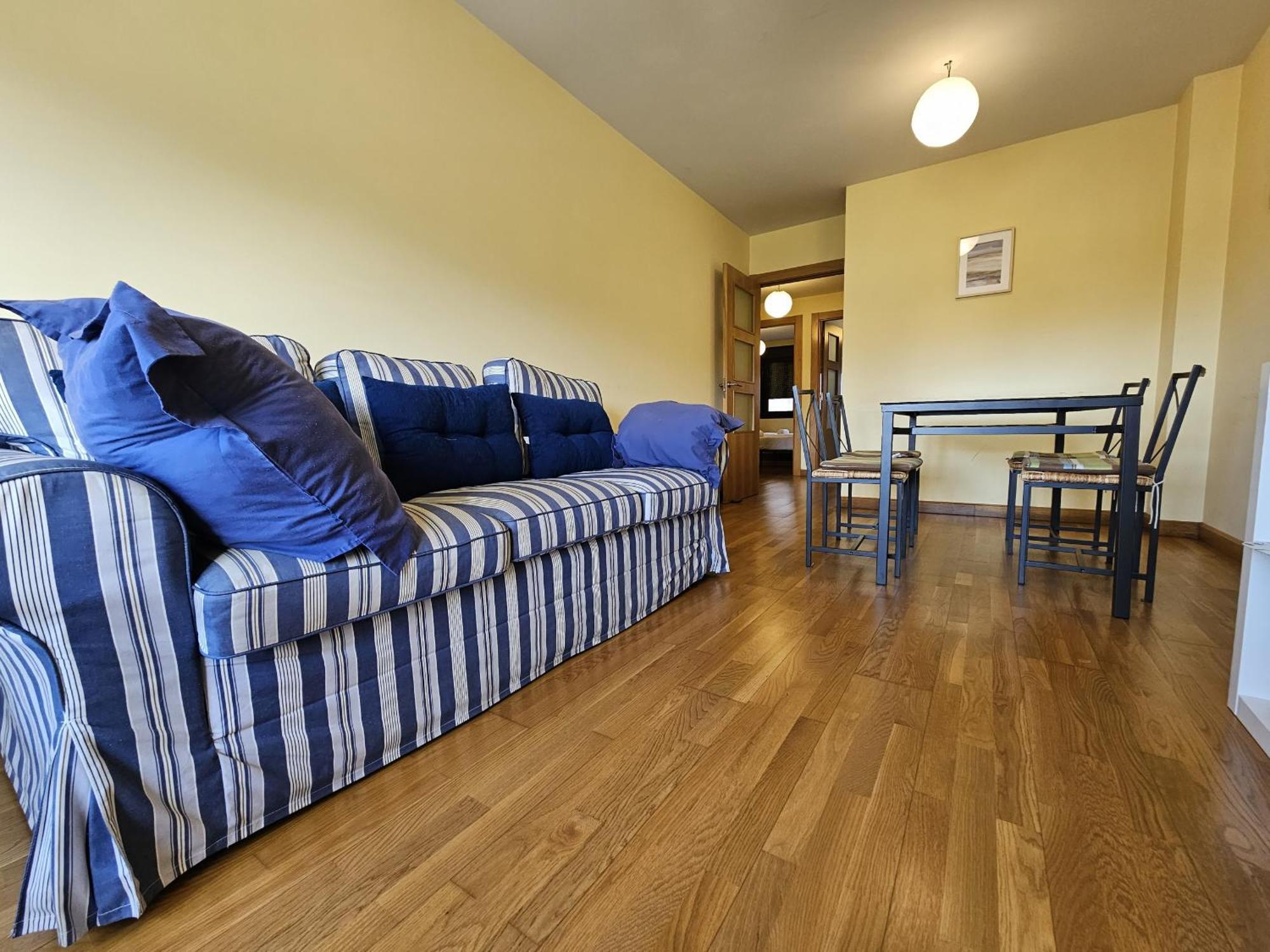 1A106 Amplio Y Comodo Apartamento Gijon Bagian luar foto